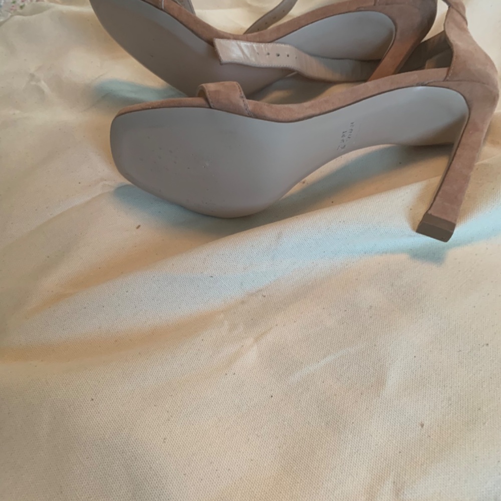 Stuart Weizman Shoes - image 3